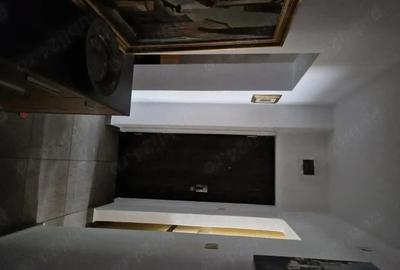 Apartament cu 3 camere decomandat în Central - 9