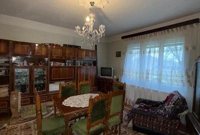 Casă cu Teren 809 Mp în Fântânele - 1