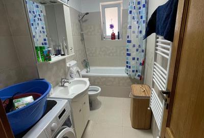 Apartament cu 2 camere decomandat în Turnișor