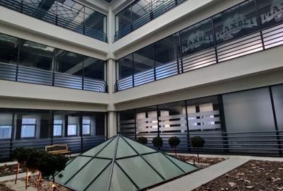 Birou, de 200 mp, în P-ța Unirii - 6