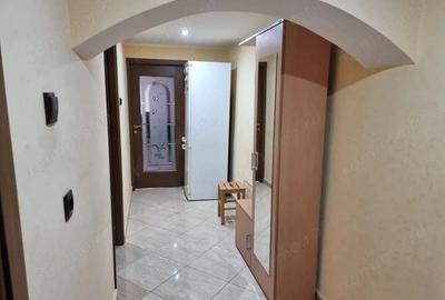 Apartament 2 camere Str. 1 Decembrie - 11