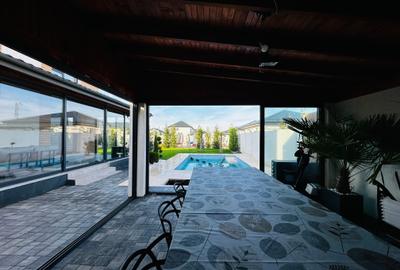 Casă modernă de vânzare  – 5 Camere, 4 Băi, Teren 800 mp, Piscină Încălzită - 13