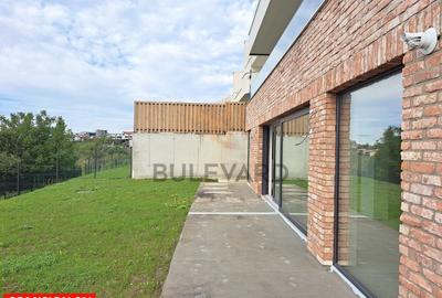 Apartament exclusivist, curte individuala, parcare acoperita, zona Europa - 25