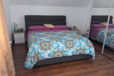 Casă individuală cu 5 camere cu Teren 2800 Mp în Est - 2