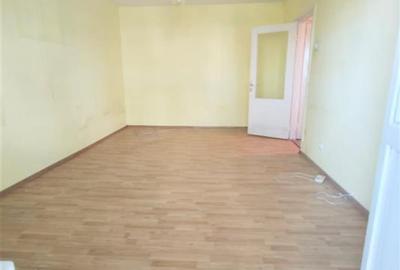 Apartament cu 2 camere decomandat în Podu Roș - 14