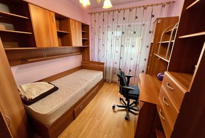 Apartament cu 4 camere decomandat în Vasile Aaron - 6