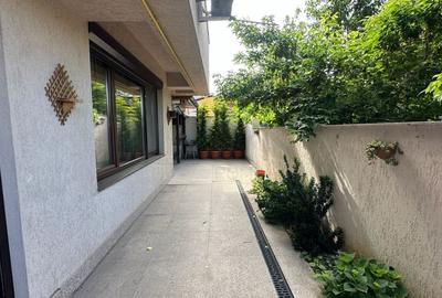 Apartament cu 3 camere semidecomandat, mobilat în Bucureștii Noi - 17