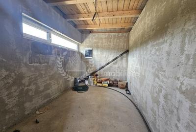 Casa cu 4 camere | 256 mp utili | 2000 mp teren | Sat. Aiton - 24