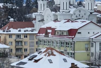 Apartament cu 2 camere semidecomandat în Central - 4