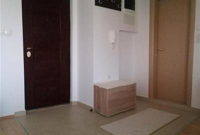 Apartament cu 2 camere decomandat în Crângași