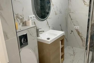 Vand apartament 3 camere