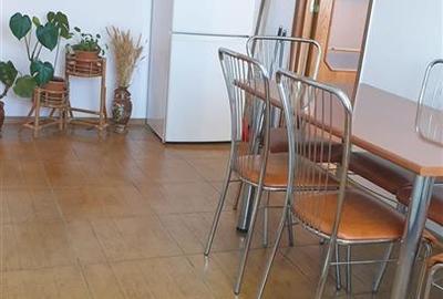 Apartament cu 3 camere semidecomandat în Hipodrom - 10