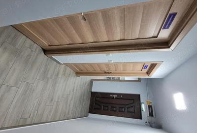 Spațiu comercial, de 50 mp, în Central - 4