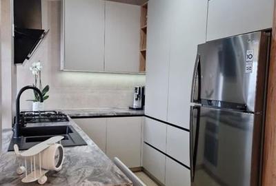 LIVE! Confort si eleganta, design original, curte individuala, terasa acoperita, - 15