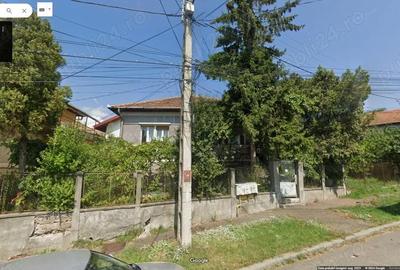 Casă cu 3 camere cu Teren 648 Mp în Dâmbul Rotund - 1