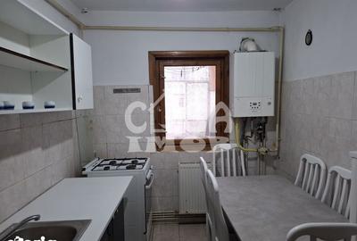 Apartament cu 2 camere decomandat în Micro 12 - 2