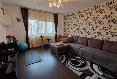 Apartament cu 3 camere decomandat în Sebastian - 3