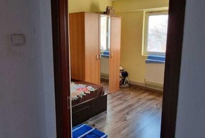 Apartament cu 2 camere decomandat în Exterior Vest - 3