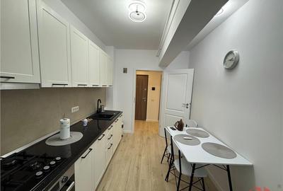 Studio 55 mp, etaj 2(lift), prima , parcare, bloc 2025 - 4