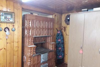 Casă cu 3 camere cu Teren 1800 Mp în Plopeni - 11