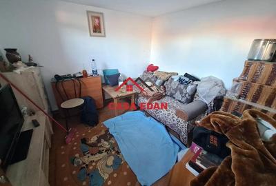 Casă cu 2 camere cu Teren 800 Mp în Central - 3