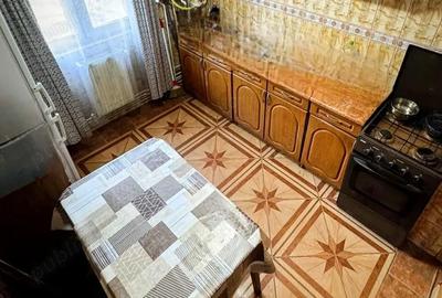 Apartament cu 4 camere decomandat în Central - 4