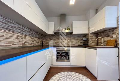 Apartament cu 5 camere pe doua nivele, zona Modern - 18