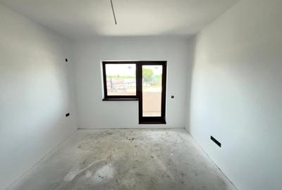 Apartament cu 2 camere decomandat în Sânpetru - 4