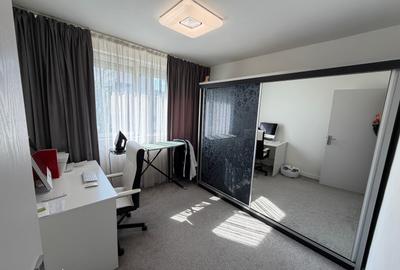 Apartament cu 3 camere semidecomandat, mobilat în Titan - 10