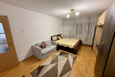 Garsonieră decomandată în Nicolina - 2