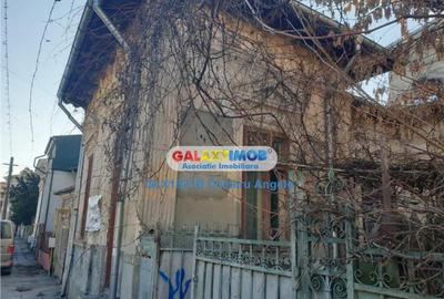 Unirii, Mitropolie, 2 vile interbelice, SU 290 mp, teren 300 - 3