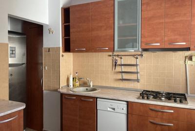 Proprietar, Clucerului/Kiseleleff, 3 camere  decomandate, baie plus grup sanitar Proprietar, Clucerului/Kiseleleff, 3 camere  decomandate, baie plus grup sanitar - 4