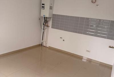 Casă cu 3 camere cu Teren 250 Mp în Central - 13