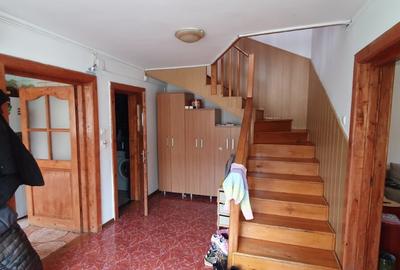 Casă cu 5 camere cu Teren 212 Mp în Mărășești - 9