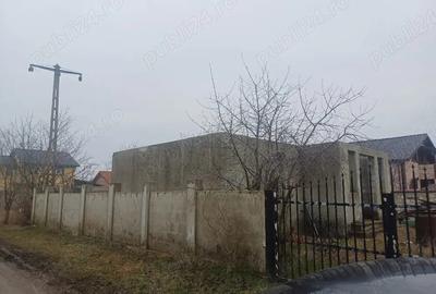 Casă în Central - 1