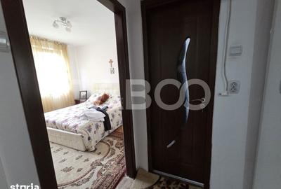 Apartament cu 3 camere semidecomandat în Central - 9