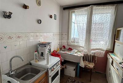 Apartament cu 3 camere în Mazepa 1 - 4