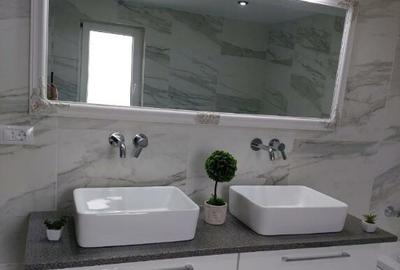 Casa / Vila ( P+1+M ) Zona Burdujeni - 10