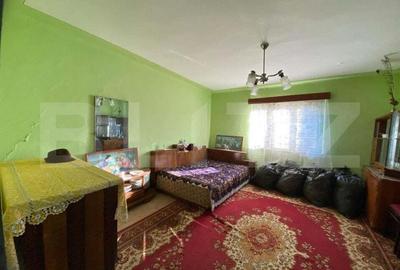 Casa veche cu 4 camere, teren 1800 mp, Henig - 8