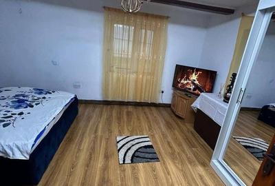 Casă cu 1 camere cu Teren 1279 Mp în Central - 2