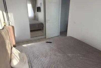 Apartament cu 2 camere decomandat, mobilat în Nicolina