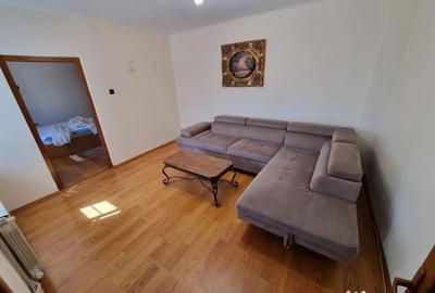 Casă cu 4 camere cu Teren 185 Mp în Dacia