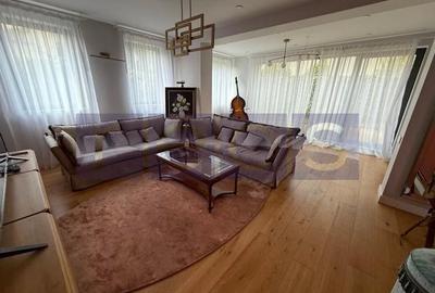 VANZARE 3 CAMERE 90 MP | DOROBANTI | CURTE 77 MP | BLOC BOUTIQUE | LUX