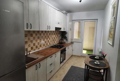 Apartament cu 2 camere decomandat în Central - 1