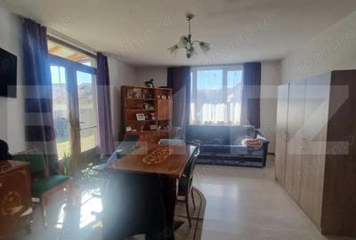Casă cu 5 camere cu Teren 800 Mp în Tărlungeni