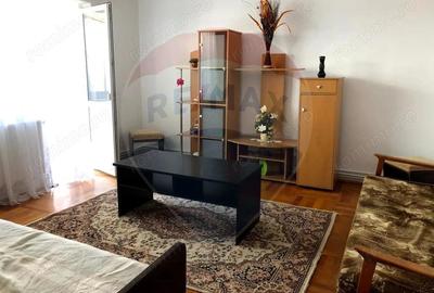 Apartament cu 3 camere semidecomandat, mobilat în Aurel Vlaicu - 1