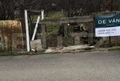 Teren de 684 mp, în Central - 2