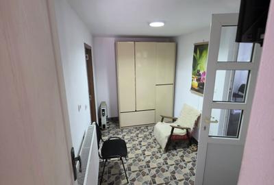 Casă cu 4 camere în Central - 6