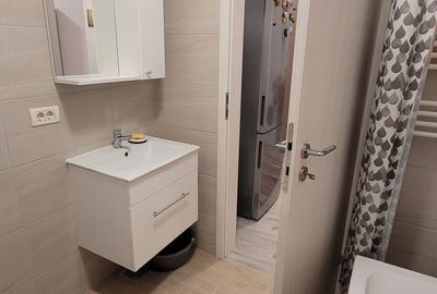 Garsonieră decomandată în Central - 3