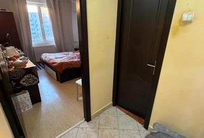 Apartament cu 3 camere semidecomandat în Dristor - 6